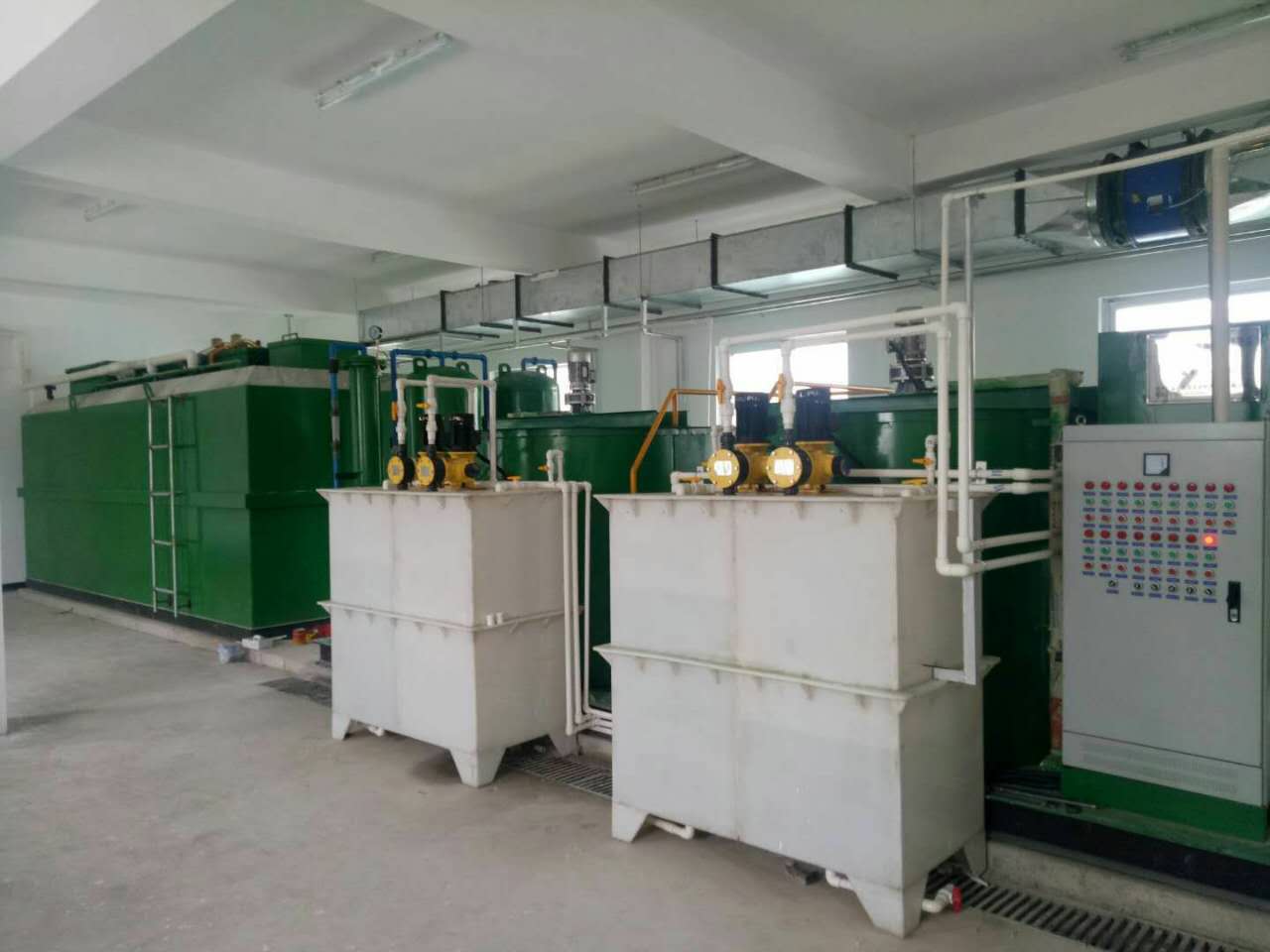 工業(yè)污水處理設備想運作，需滿(mǎn)足哪些條件